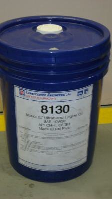 Le 8130 monolec ultra-blend engine oil