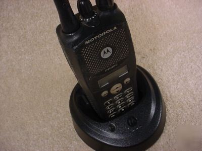 Motorola 32 channel PR400 uhf portable radio