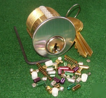 Easy to re-pin locksmith practice lock - not a cut away