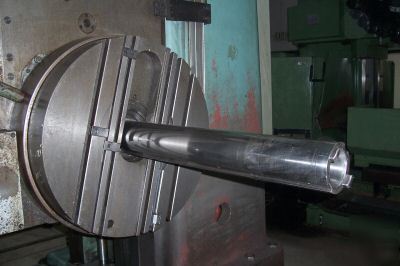 Tos W100A table type boring mill yr 1989 w/tailstock