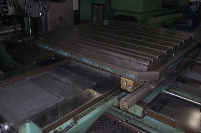 Tos W100A table type boring mill yr 1989 w/tailstock