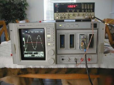 Tektronix csa 803C communication analyzer w/head CSA803