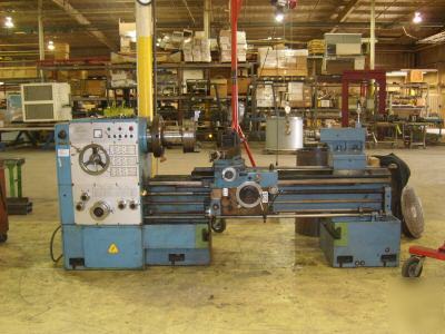 Lathe large capacity
