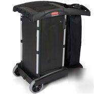 New rcp 9T77 rubbermaid turndown housekeeping cart - 