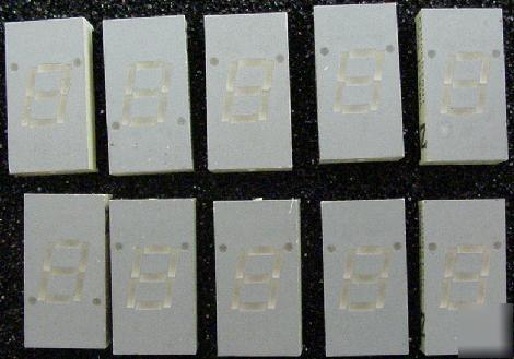 SC03-12SRWA 7 segment display white lot 10 see pic