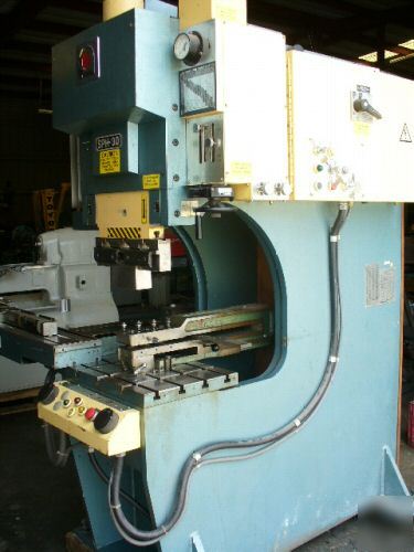 Amada 33 ton c-frame hydraulic cnc punch