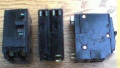 New square d QO230 2 pole 30 a type qo circuit breaker