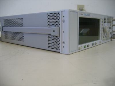 Hp agilent E4422B signal generator, 250 khz - 4 ghz