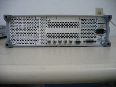 Hp agilent E4422B signal generator, 250 khz - 4 ghz