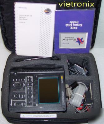 Tektronix THS720 100MHZ,500MSA/s,2CH oscilloscope+P6122