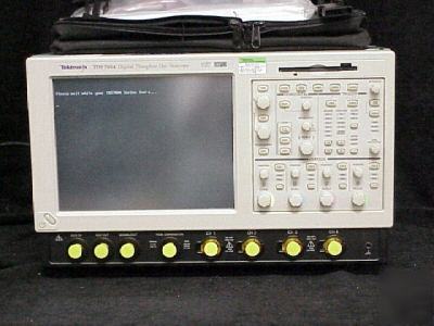 Tektronix TDS7054 oscilloscope 500MHZ 4CH 5G/s opt 3M