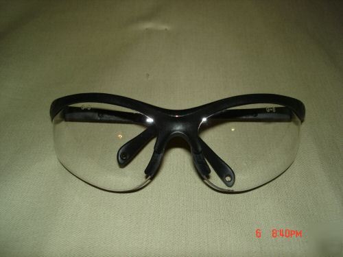 Safety glasses high uv protection black/clear