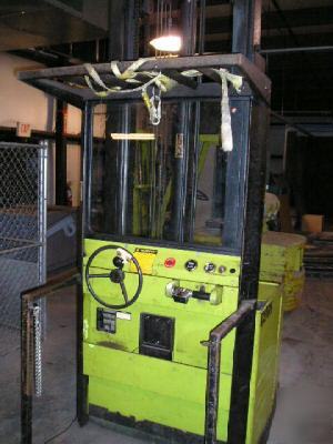 Clark order picker electric lift 24 volt w/charger