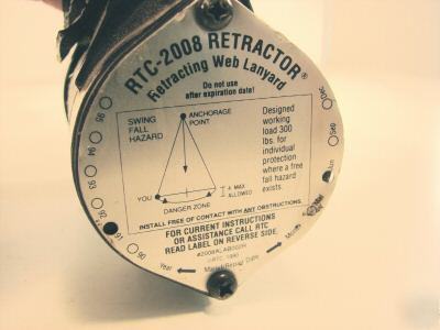 Aero motive rtc 2008 retracting fall protection lanyard