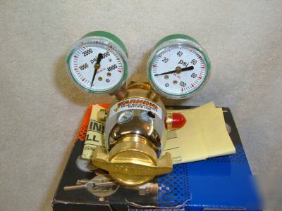 Oxygen dual gauge regulator uniweld part# ro