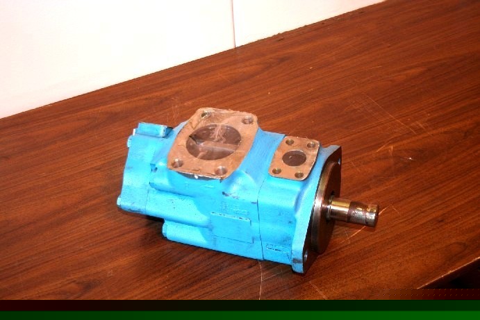 Vickers vane pump 2525V30A14 hydraulic #6201 wh