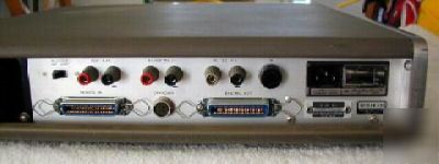 Hp - agilent 4282A digital high capacitance meter w/cab