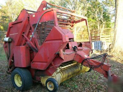 New holland 852 round hay baler