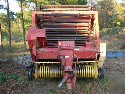 New holland 852 round hay baler