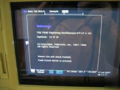 Tektronix TDS754D 500MHZ digital phosphor oscilloscope