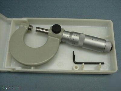 New 0-25MM outside micrometer in case made in ussr 
