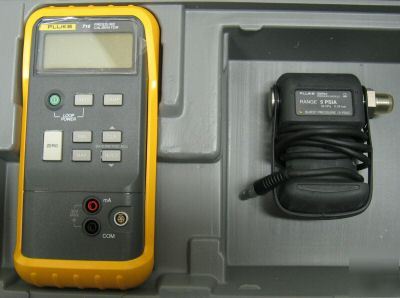 Fluke 716 pressure calibrator & 700PA3 pressure module