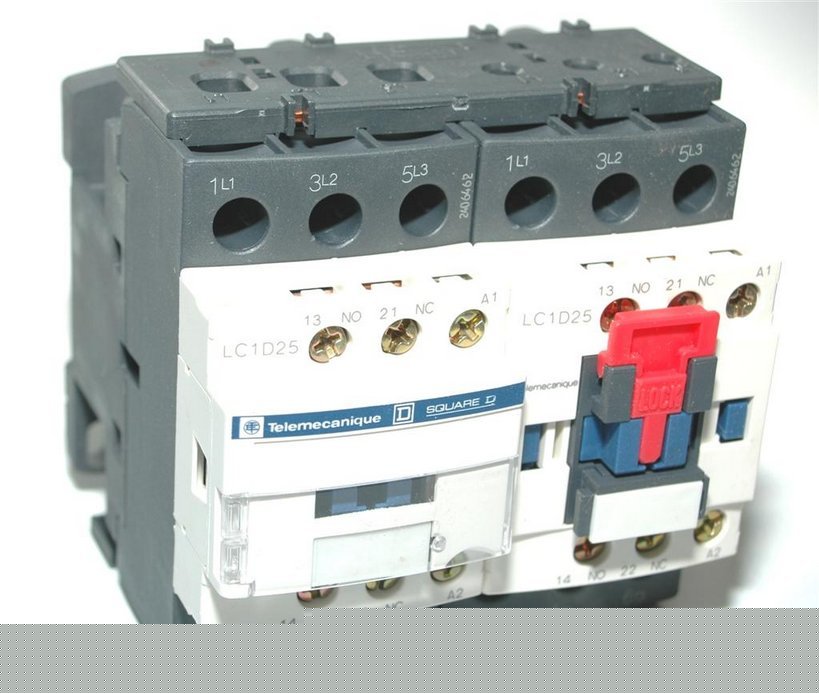 Telemecanique / schneider LC2D25G7 contactor 600V iec 