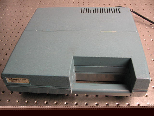 G24207 tektronix 834 programmable data com. tester