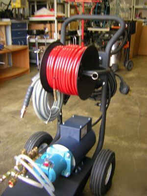 Hydro jetter - drain cleaner snake machine auger cable