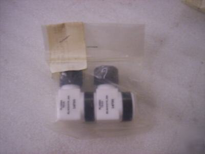 Lot of 30 plasma tech elbow fittings, 1/2 fpt x t, tf