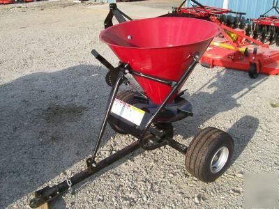 300 lb. capacity pull type bottom feed spreader