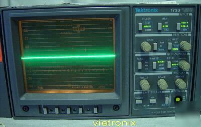 Tektronix 1720/1730 waveform vector scope combo