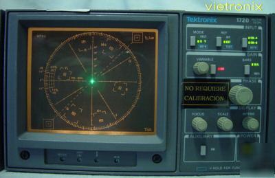 Tektronix 1720/1730 waveform vector scope combo