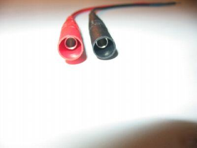 Multimeter adapter tool for mini blade fuses to fluke