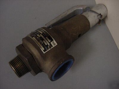 New conbraco safety relief valve 30 psi 19-402-07 1