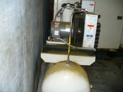 Ingersoll rand model V15H recip air compressor #50056
