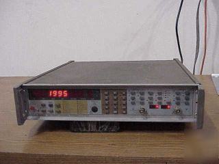 Racal dana #1990 universal systems counter