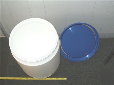 10GAL. plastic barrel/drum screw on top air-water tight