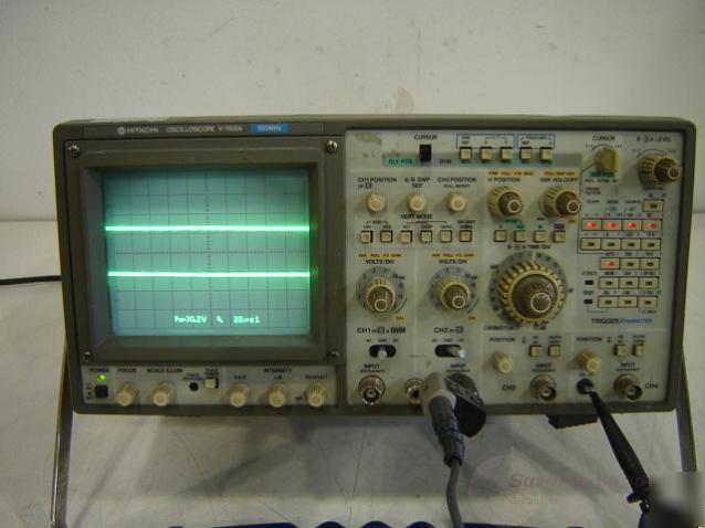 Hitachi v-1100A 100 mhz oscillosope