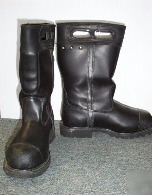New leather fire boot - black diamond -size 10 1/2