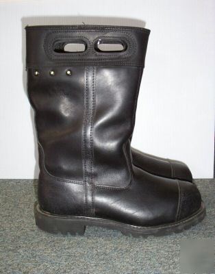 New leather fire boot - black diamond -size 10 1/2