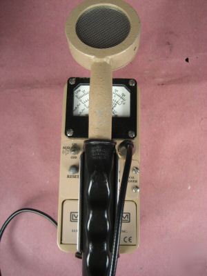 Ludlum survey geiger meter model 3 gamma probe 44-9