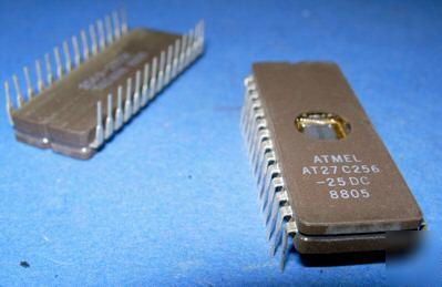 New AT27C256-25DC atmel eprom 27C256 in tubes 100PCS 