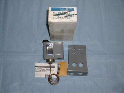 Johnson controls penn low pressure control #P70AB-2C