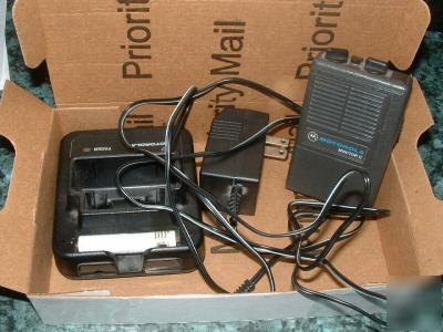 Motorola minitor ii - fire pager and charger