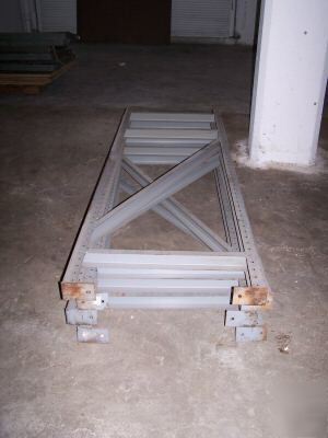 Pallet rack uprights 30