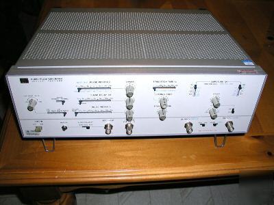 Hewlett packard 8082A pulse generator