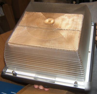 Hubbell C12-150S ceiling/surface square light