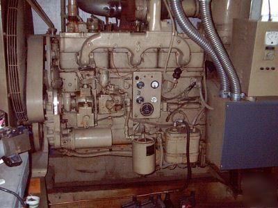 Cummins generator , 550 x 3 phase only 239 hours