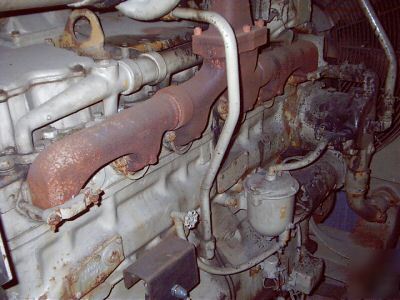 Cummins generator , 550 x 3 phase only 239 hours